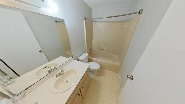 Listing Photo 7