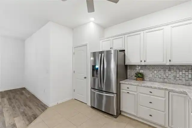 Listing Photo 9