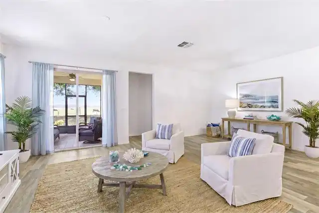 Listing Photo 14