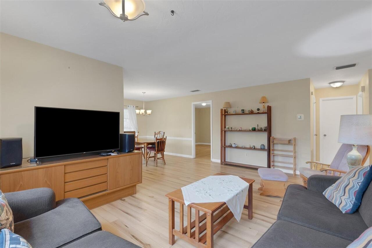 Listing Photo 27