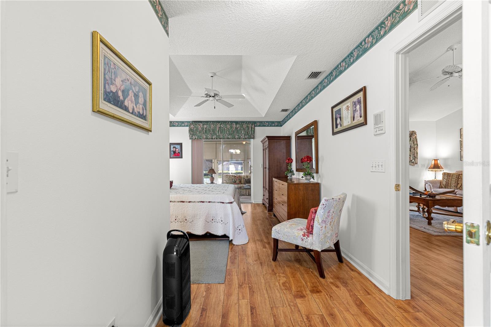 Listing Photo 16