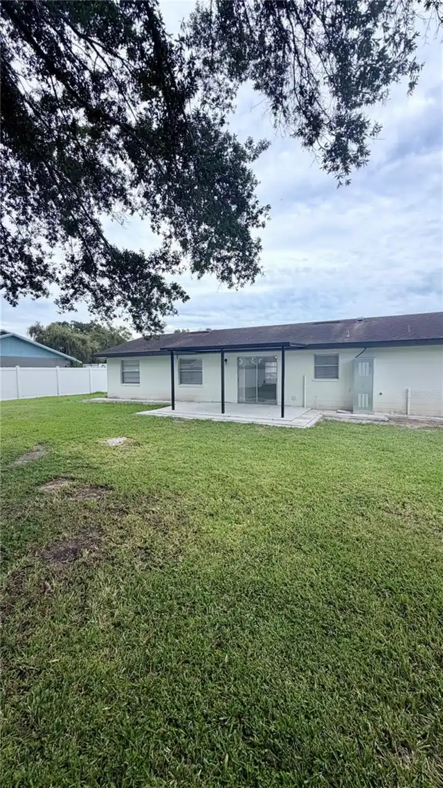 Listing Photo 15