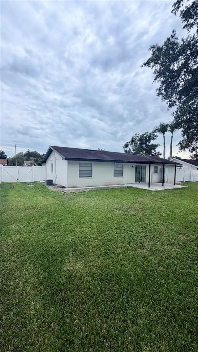 Listing Photo 18
