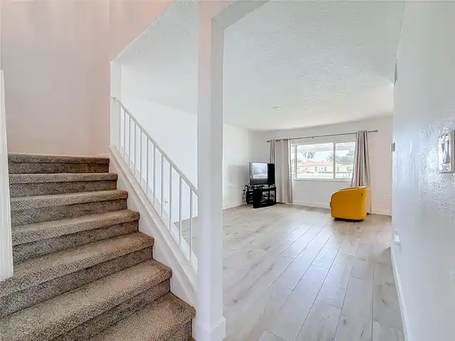 Listing Photo 25