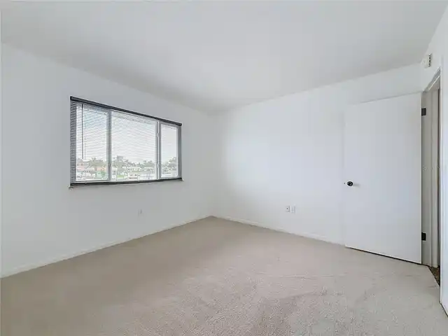 Listing Photo 26
