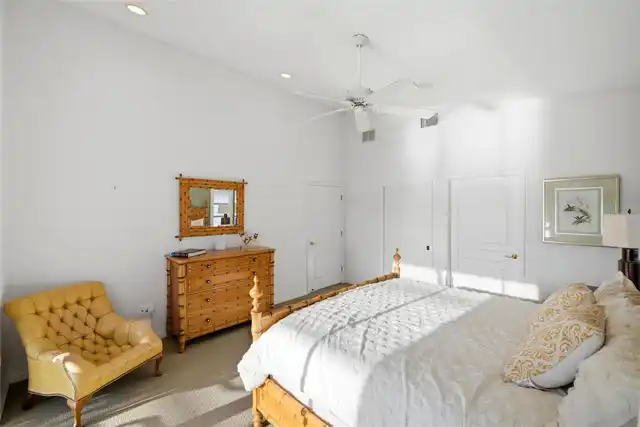 Listing Photo 29