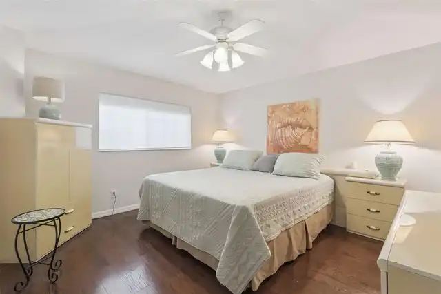 Listing Photo 16