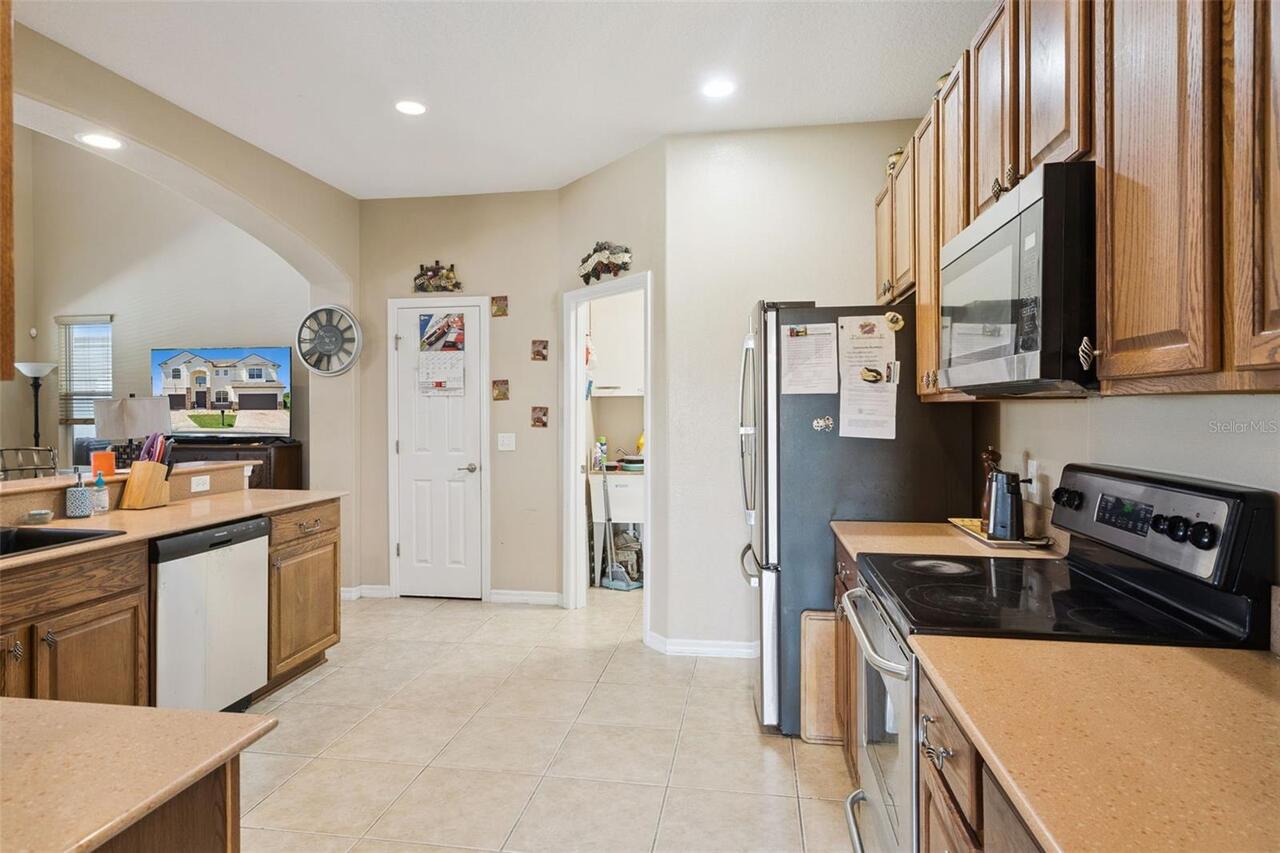 Listing Photo 10