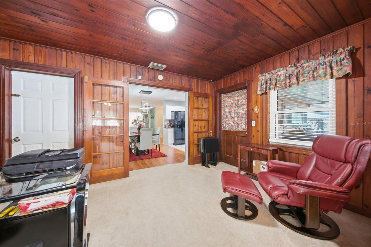 Listing Photo 10