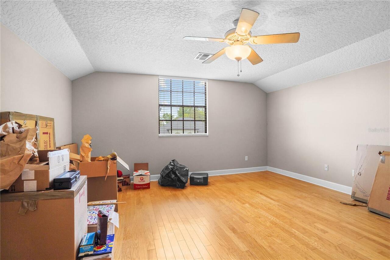 Listing Photo 37