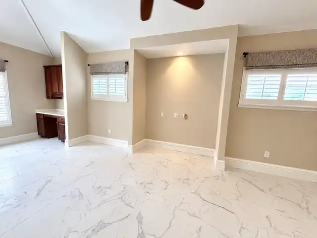 Listing Photo 24