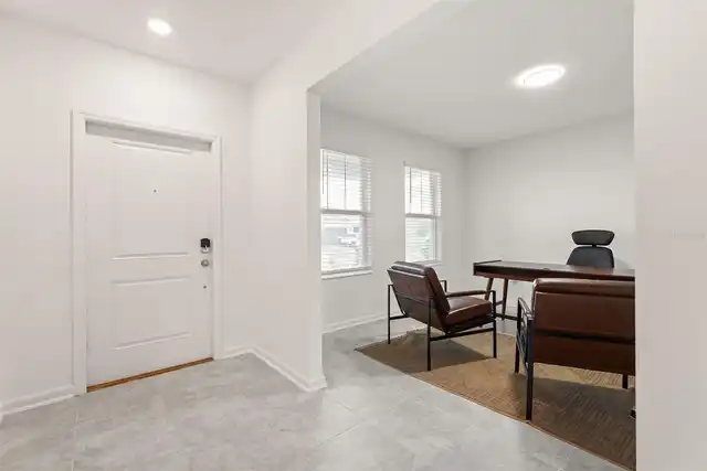 Listing Photo 10