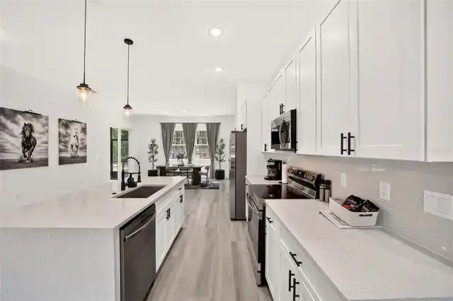Listing Photo 15