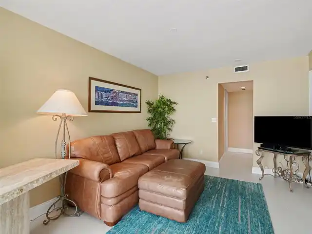 Listing Photo 24