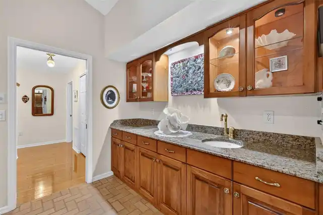 Listing Photo 21