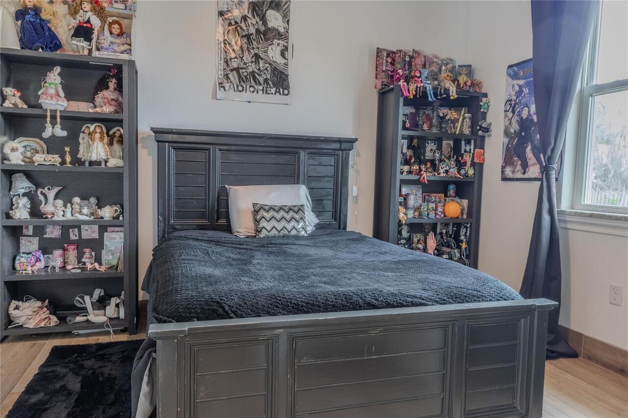 Listing Photo 18