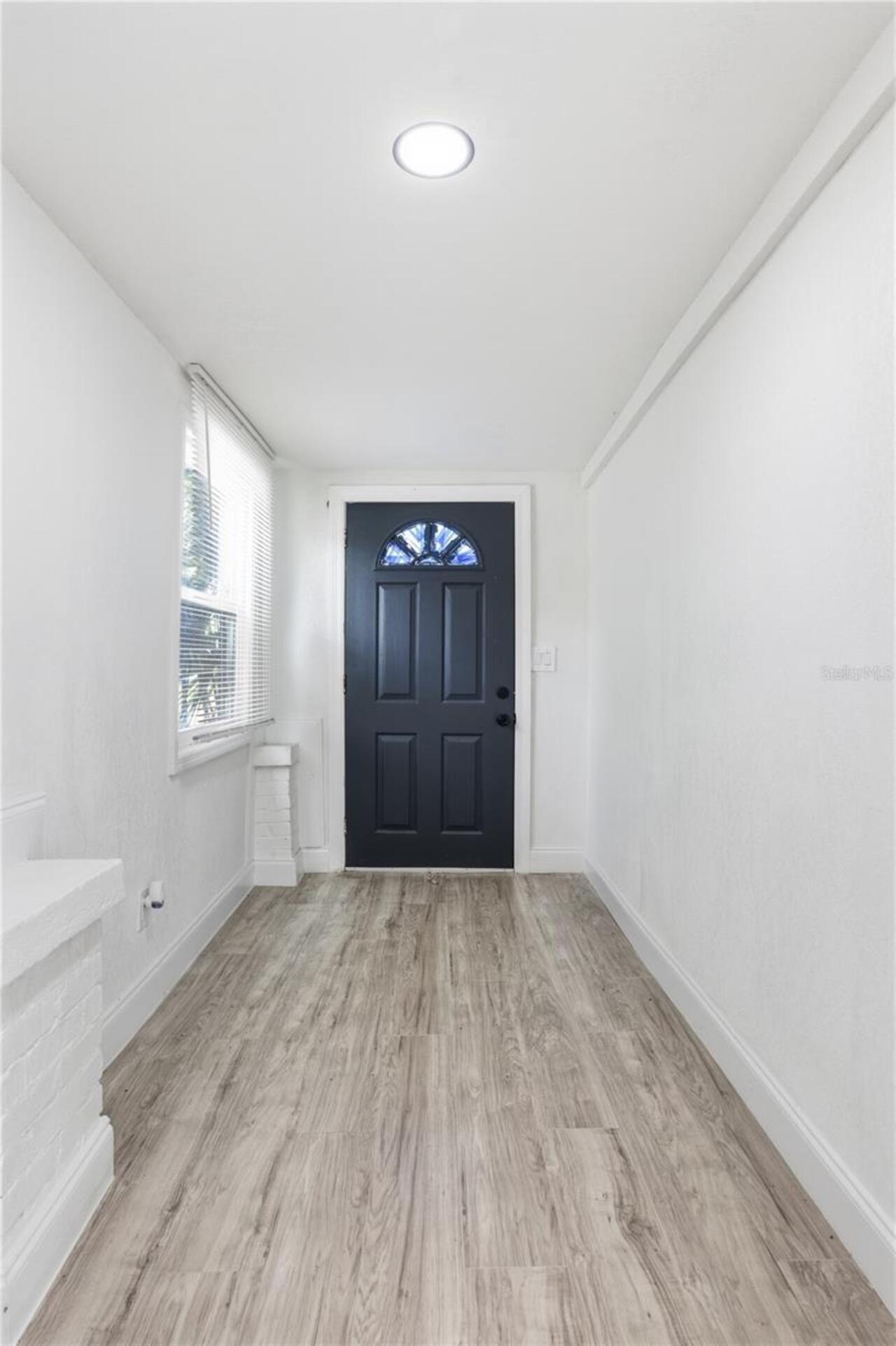 Listing Photo 6