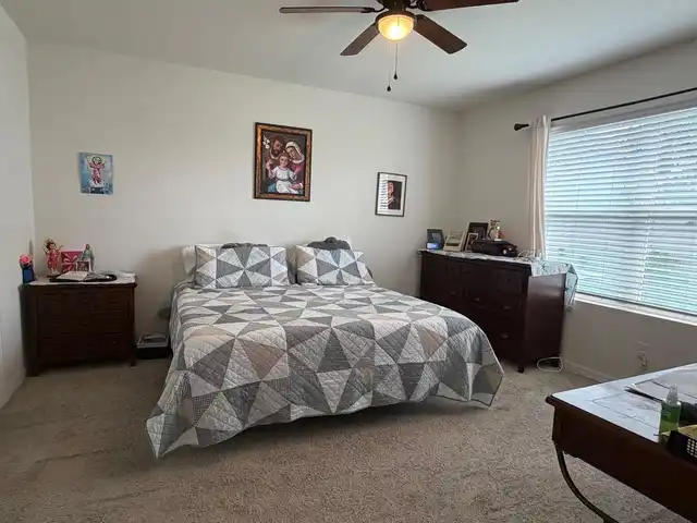 Listing Photo 16