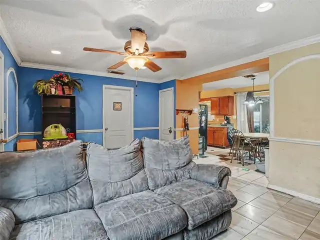 Listing Photo 7