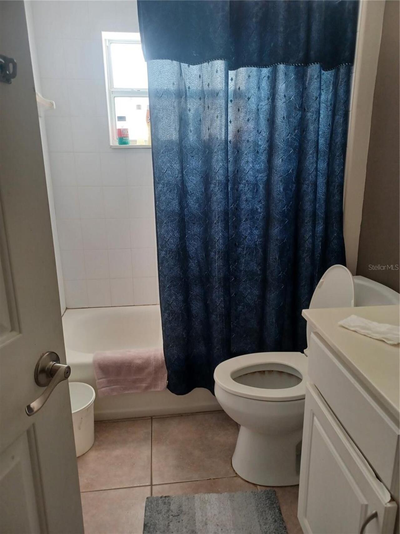 Listing Photo 10