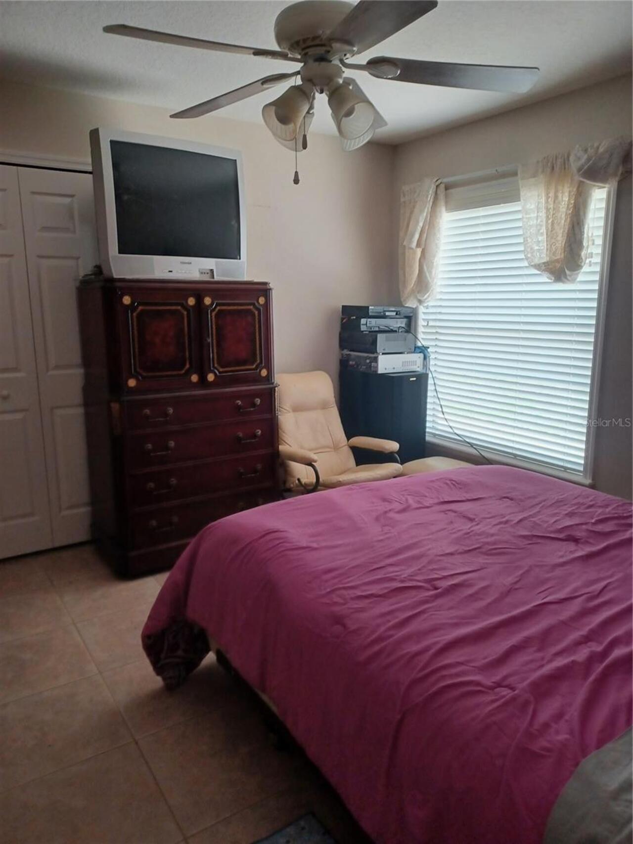 Listing Photo 11