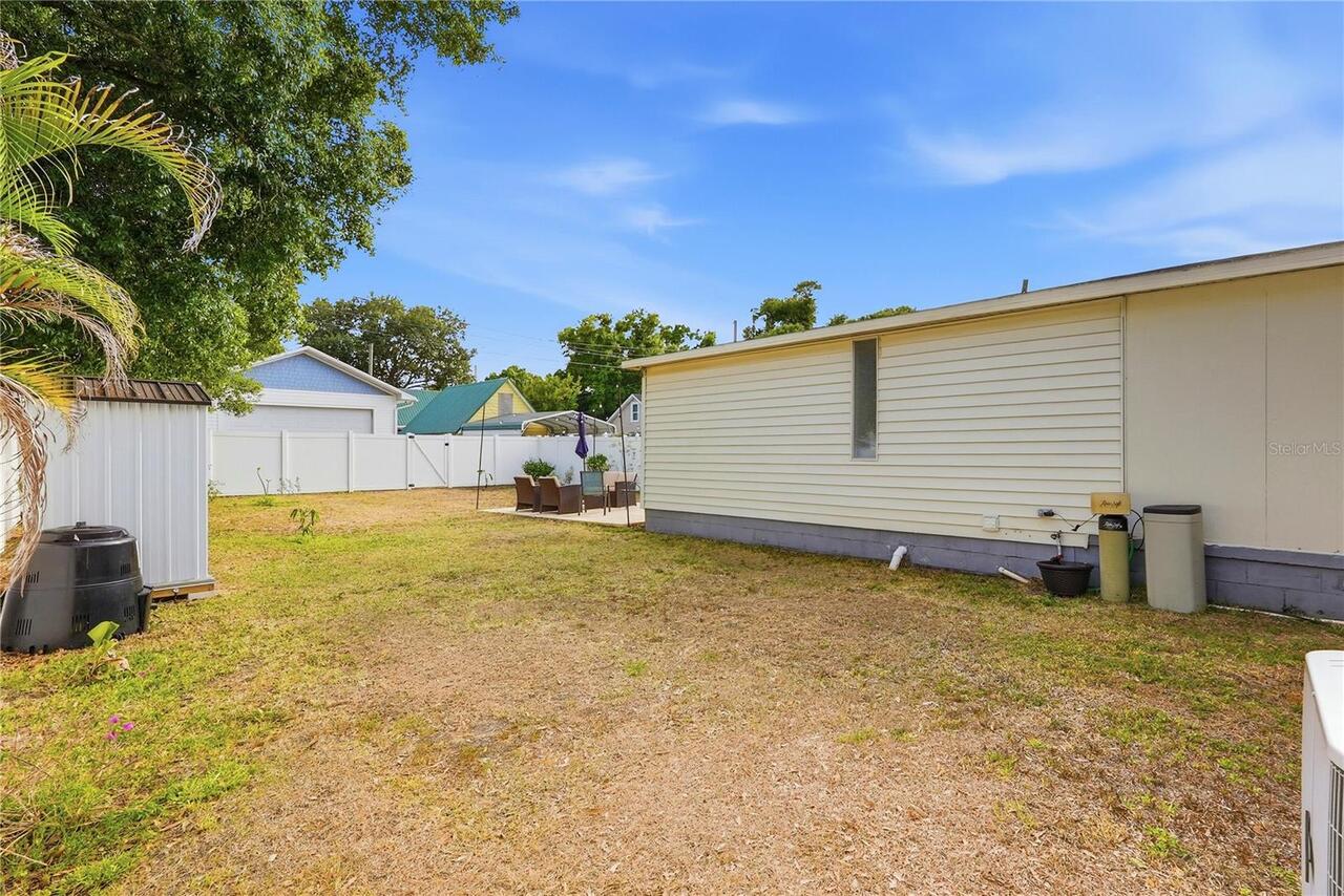 Listing Photo 16