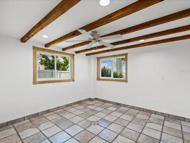 Listing Photo 32