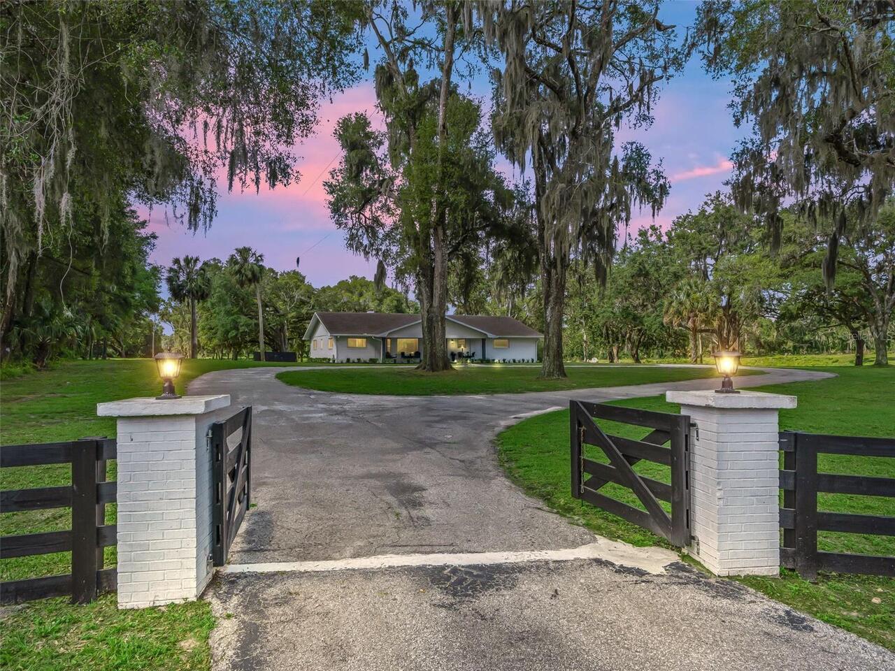 Floral City Real Estate