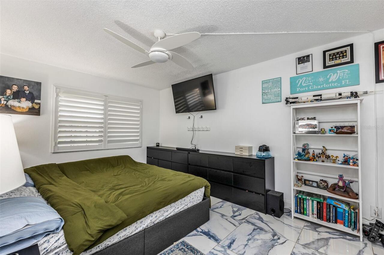 Listing Photo 8