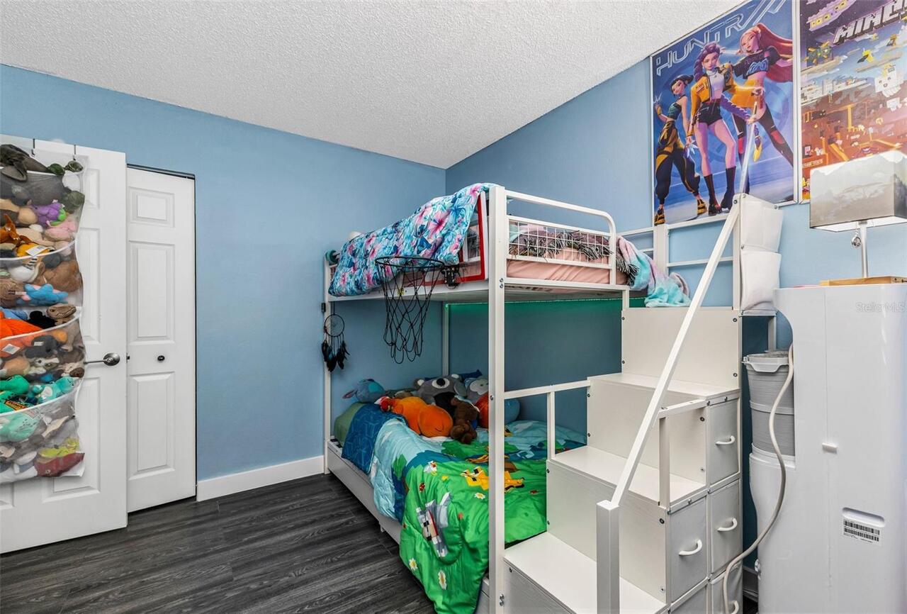 Listing Photo 15