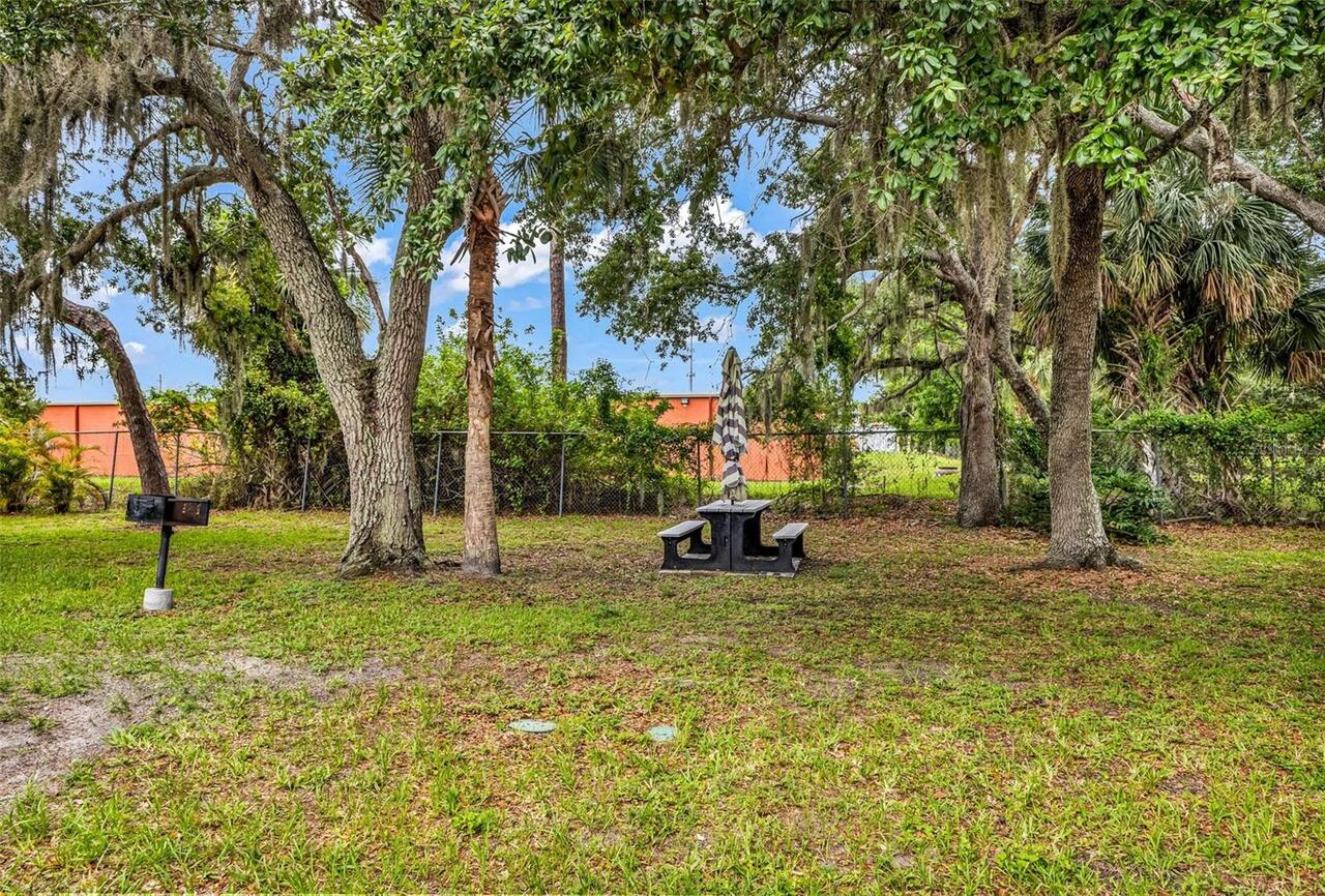 Listing Photo 27
