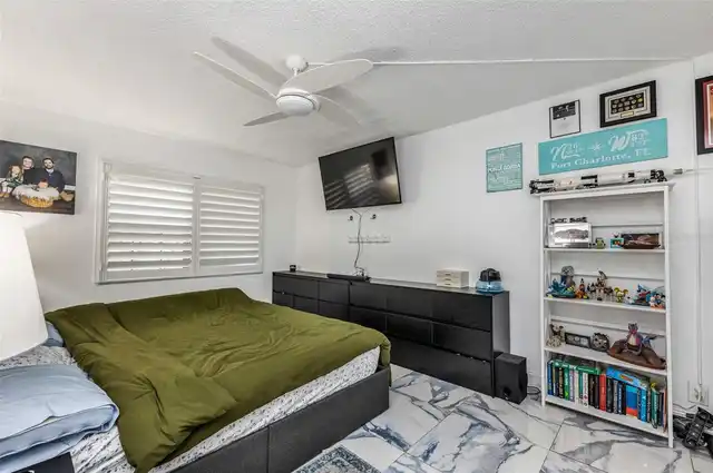 Listing Photo 8