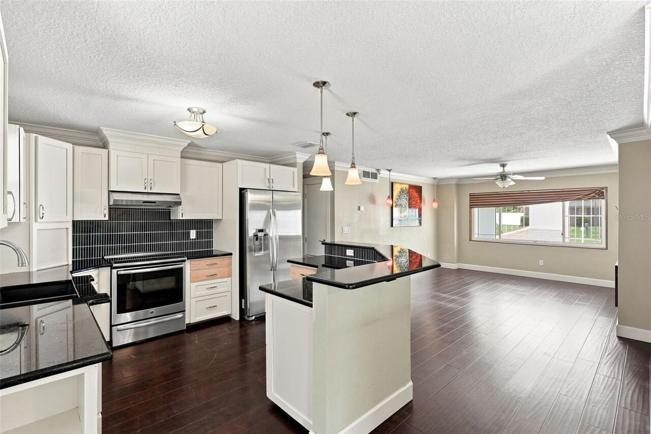 Listing Photo 20