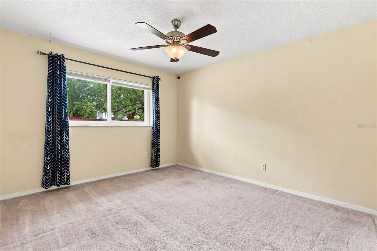 Listing Photo 32