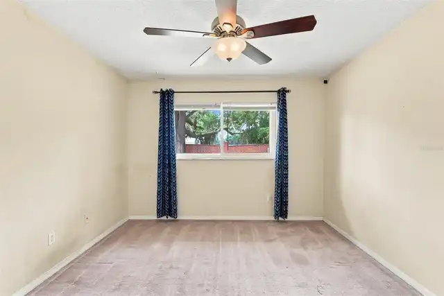Listing Photo 33