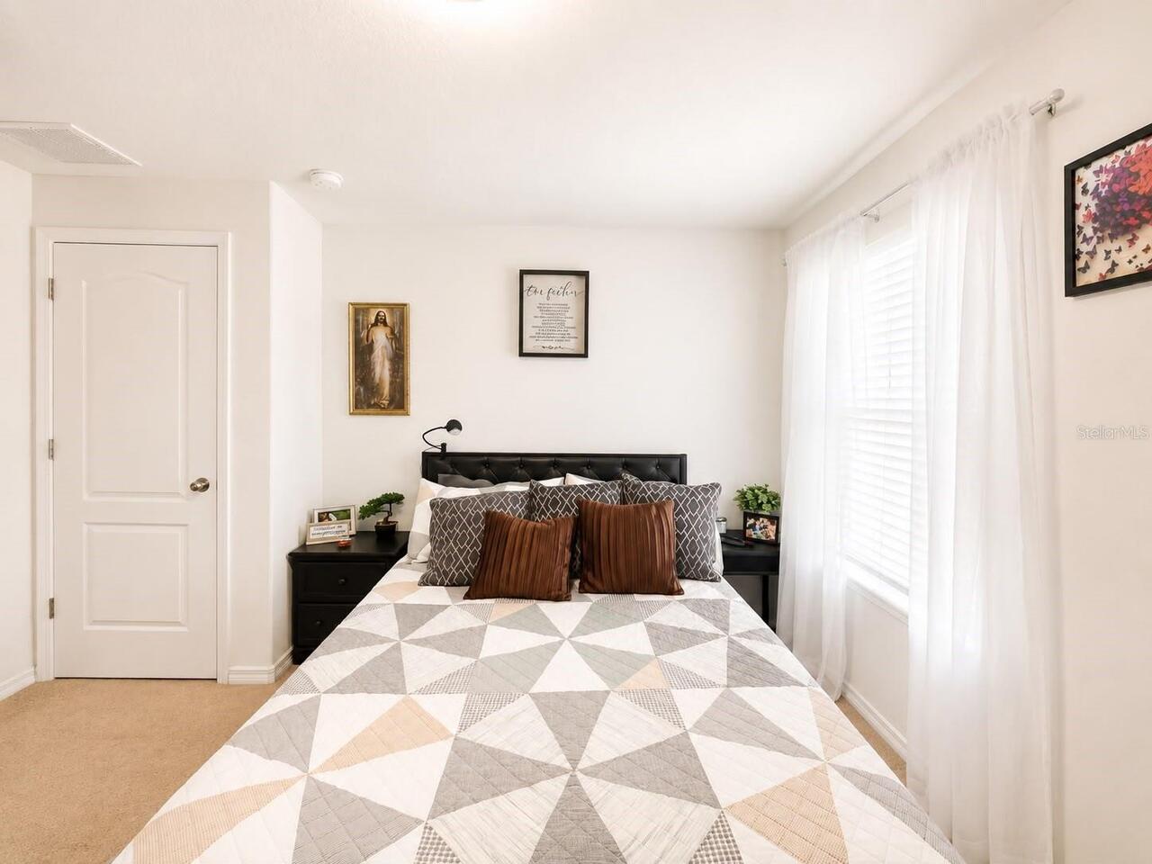 Listing Photo 23