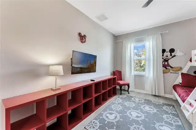 Listing Photo 23