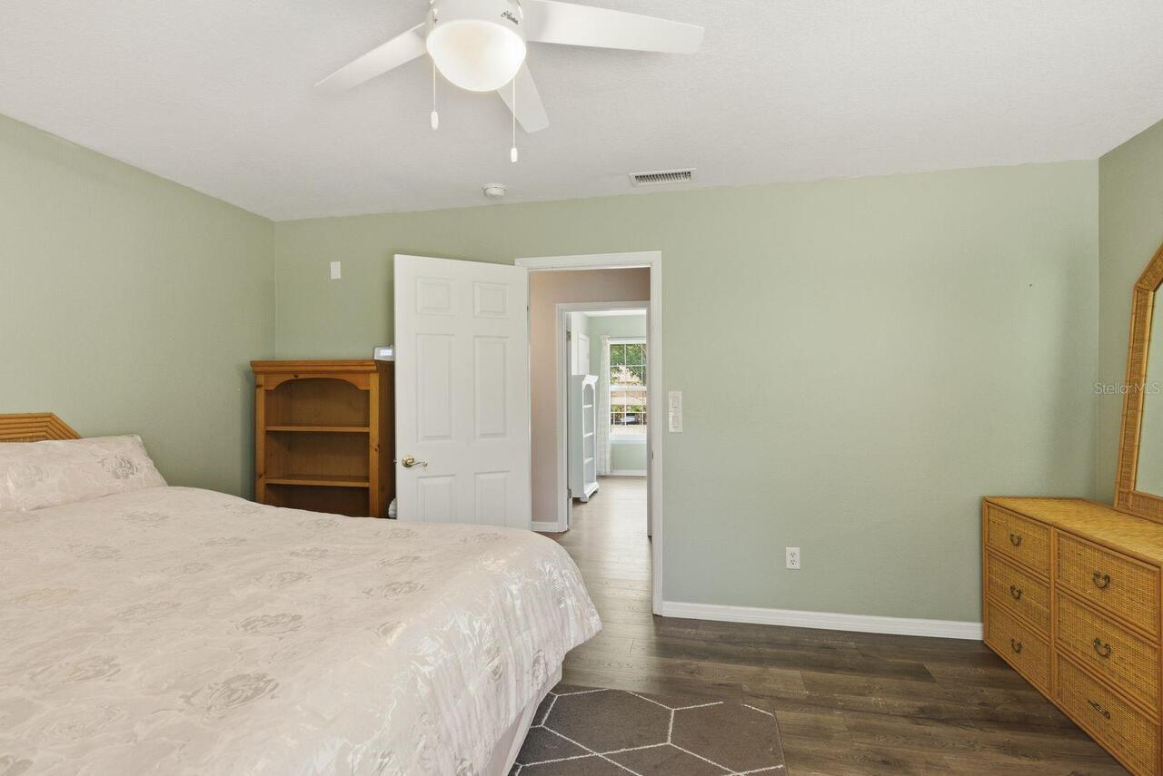 Listing Photo 22