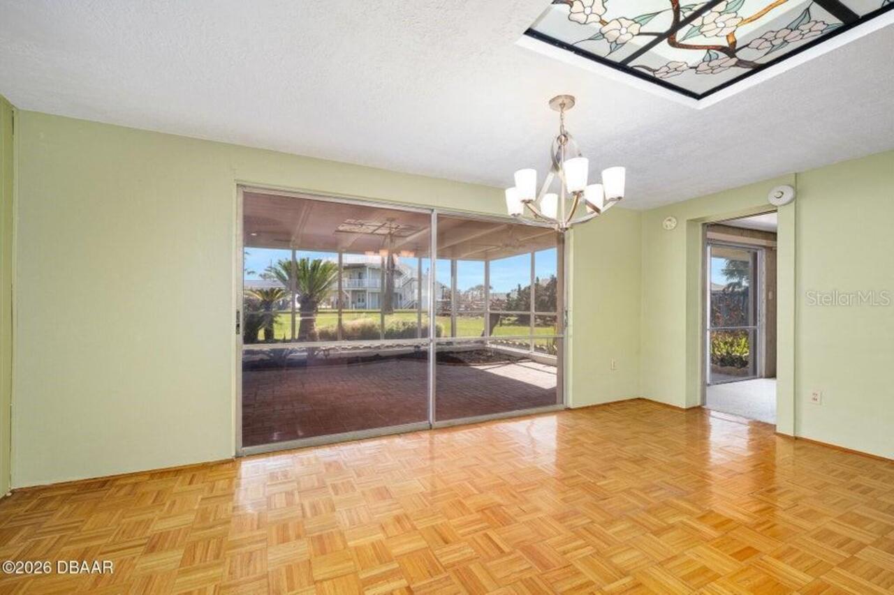 Listing Photo 19