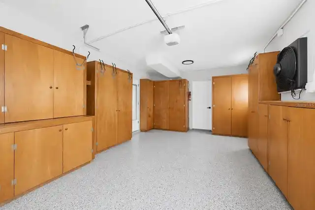 Listing Photo 29