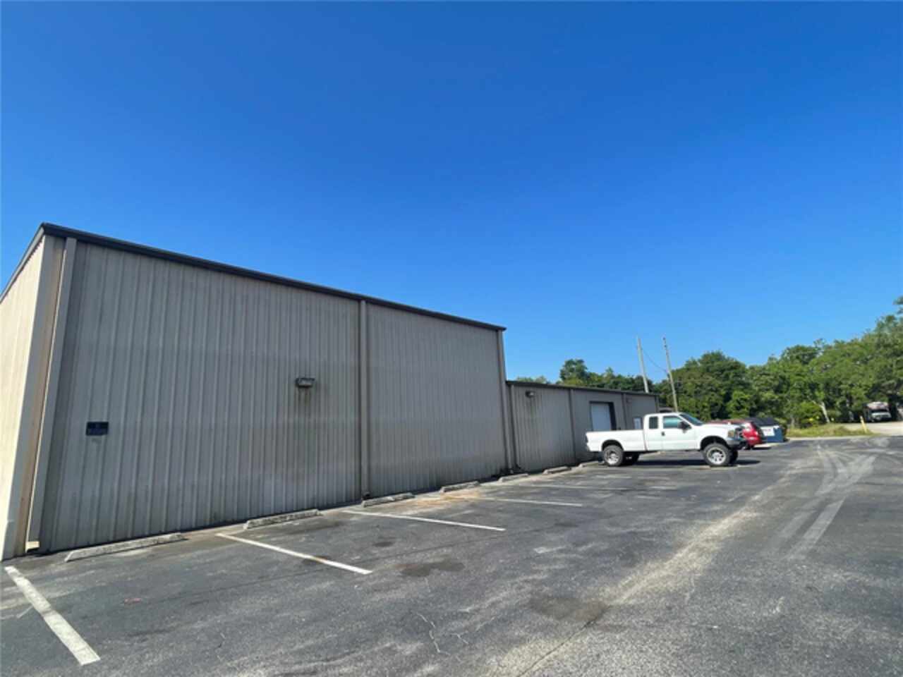 Listing Photo 6