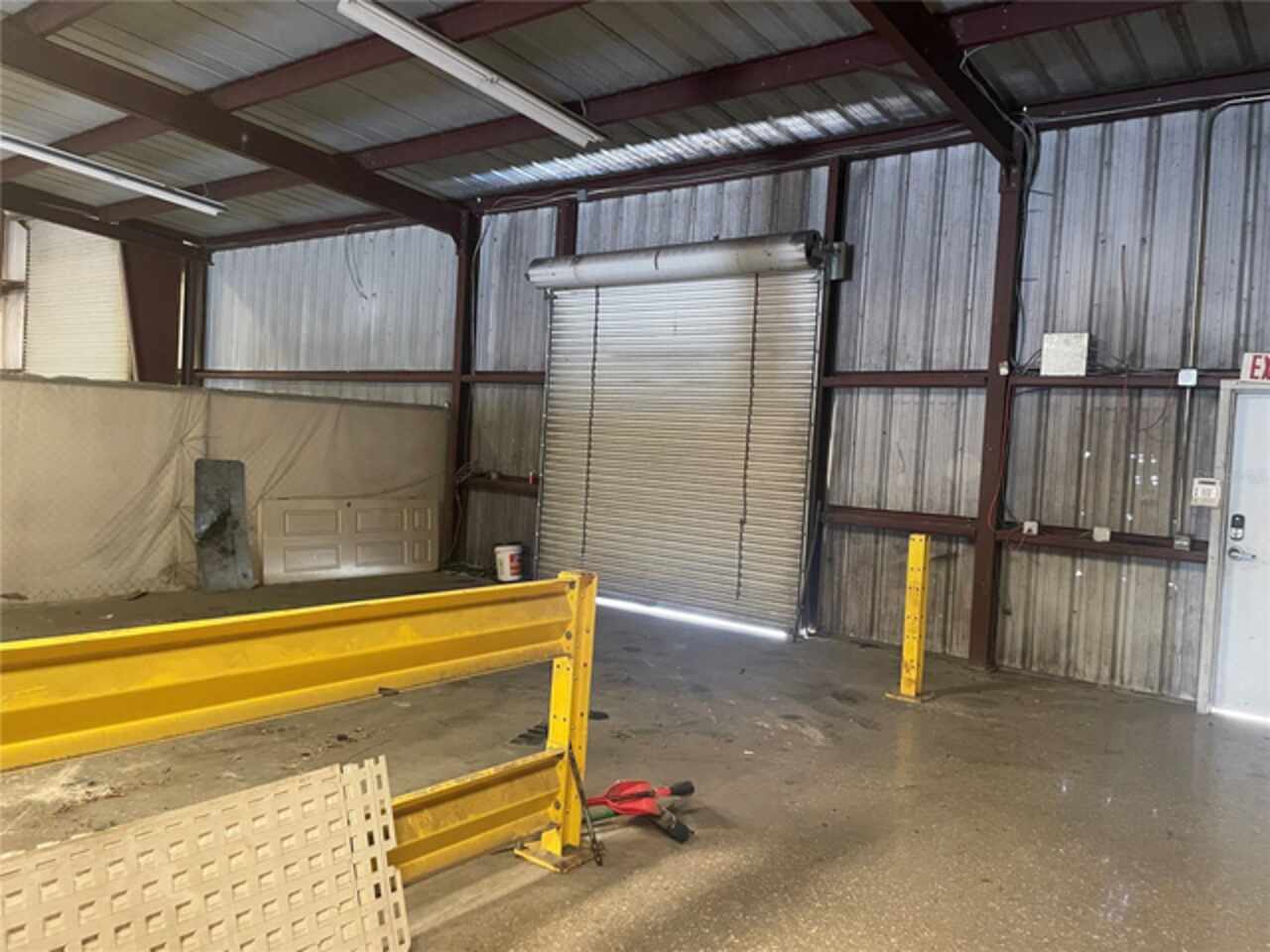 Listing Photo 11