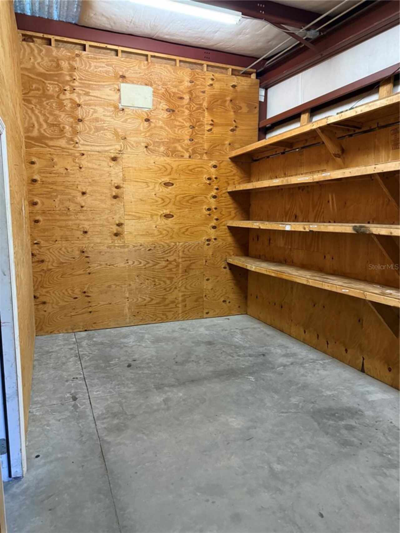 Listing Photo 16