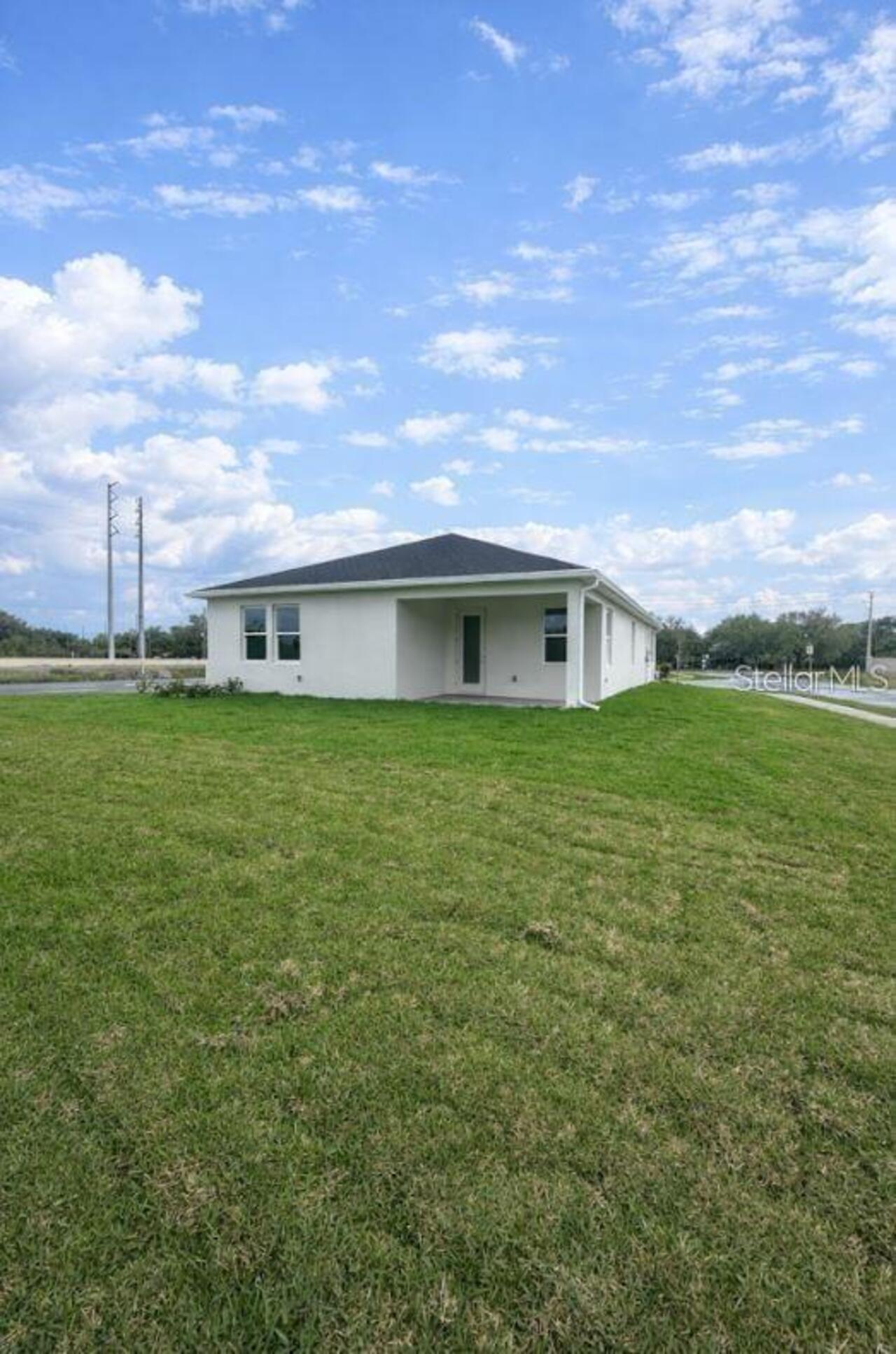 Listing Photo 8