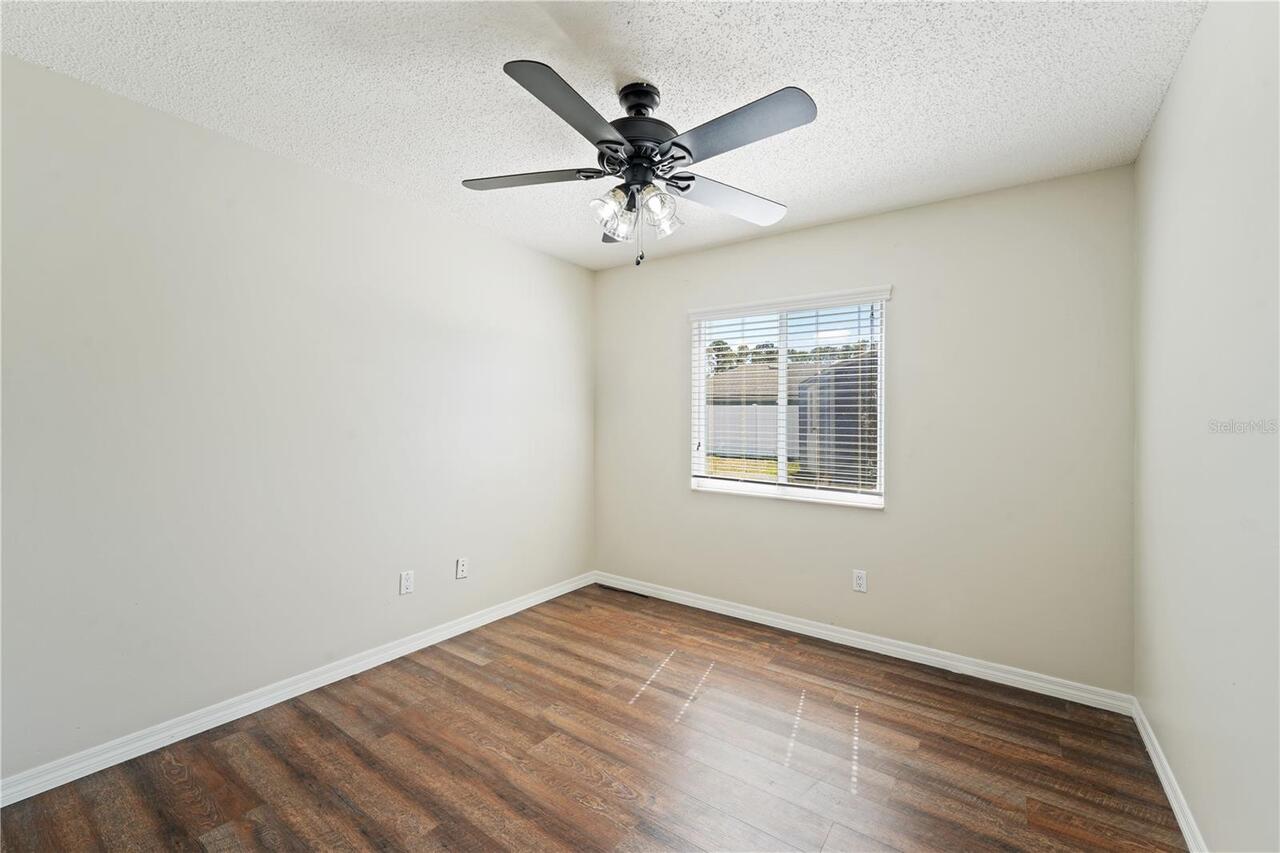 Listing Photo 20