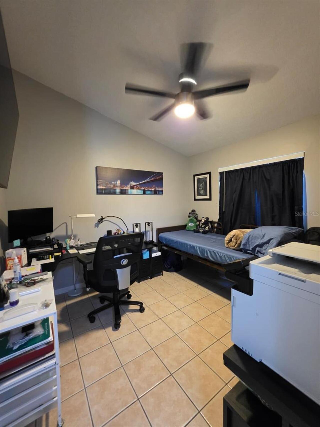Listing Photo 10