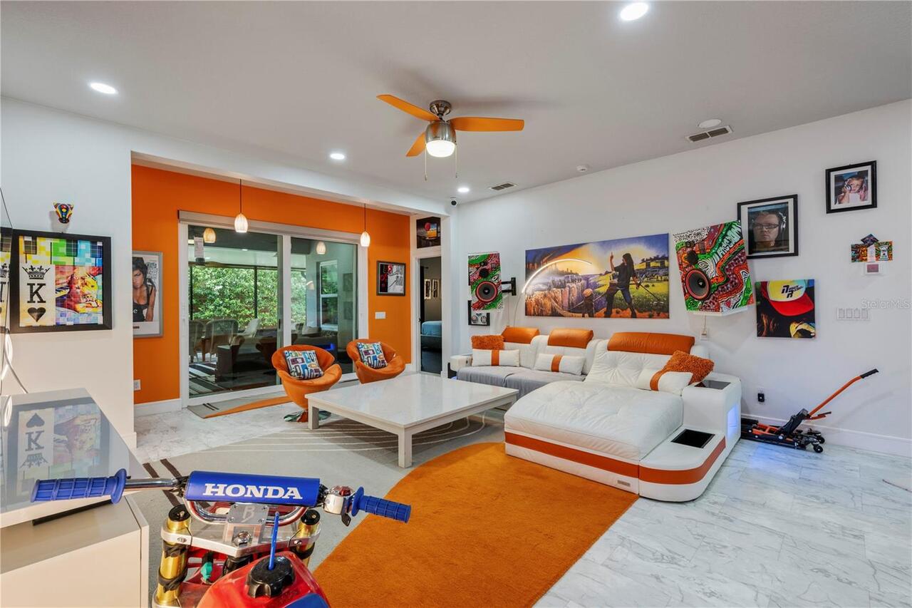 Listing Photo 7