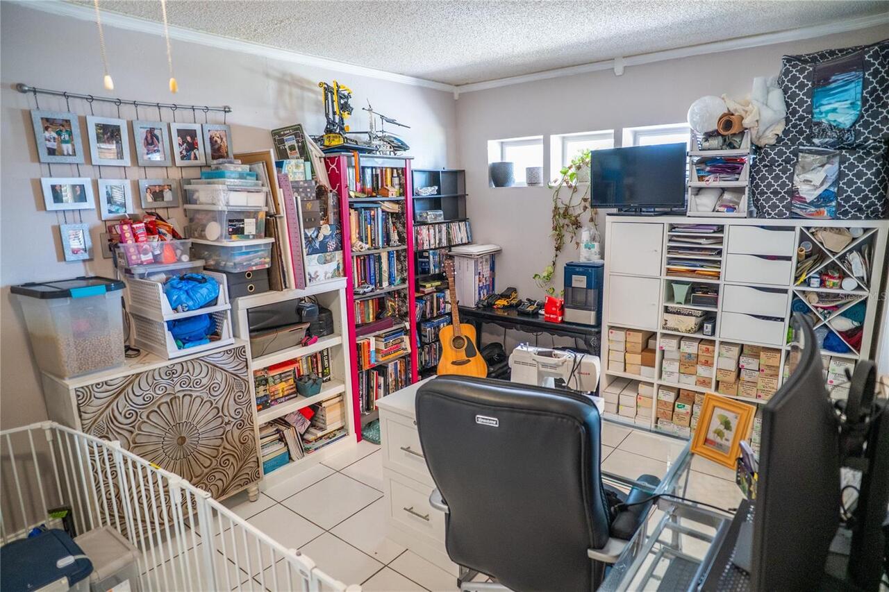 Listing Photo 11