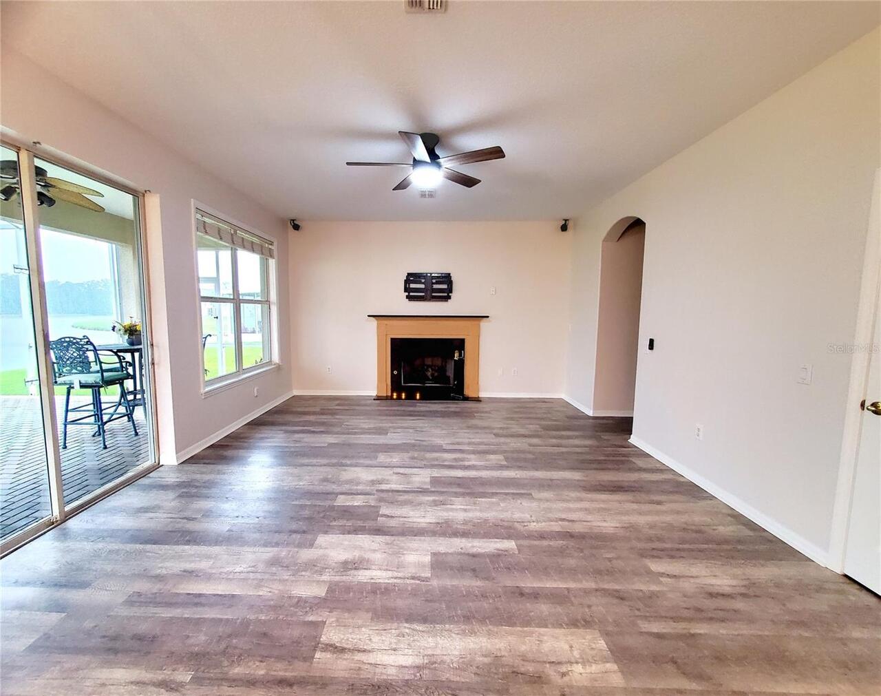 Listing Photo 17