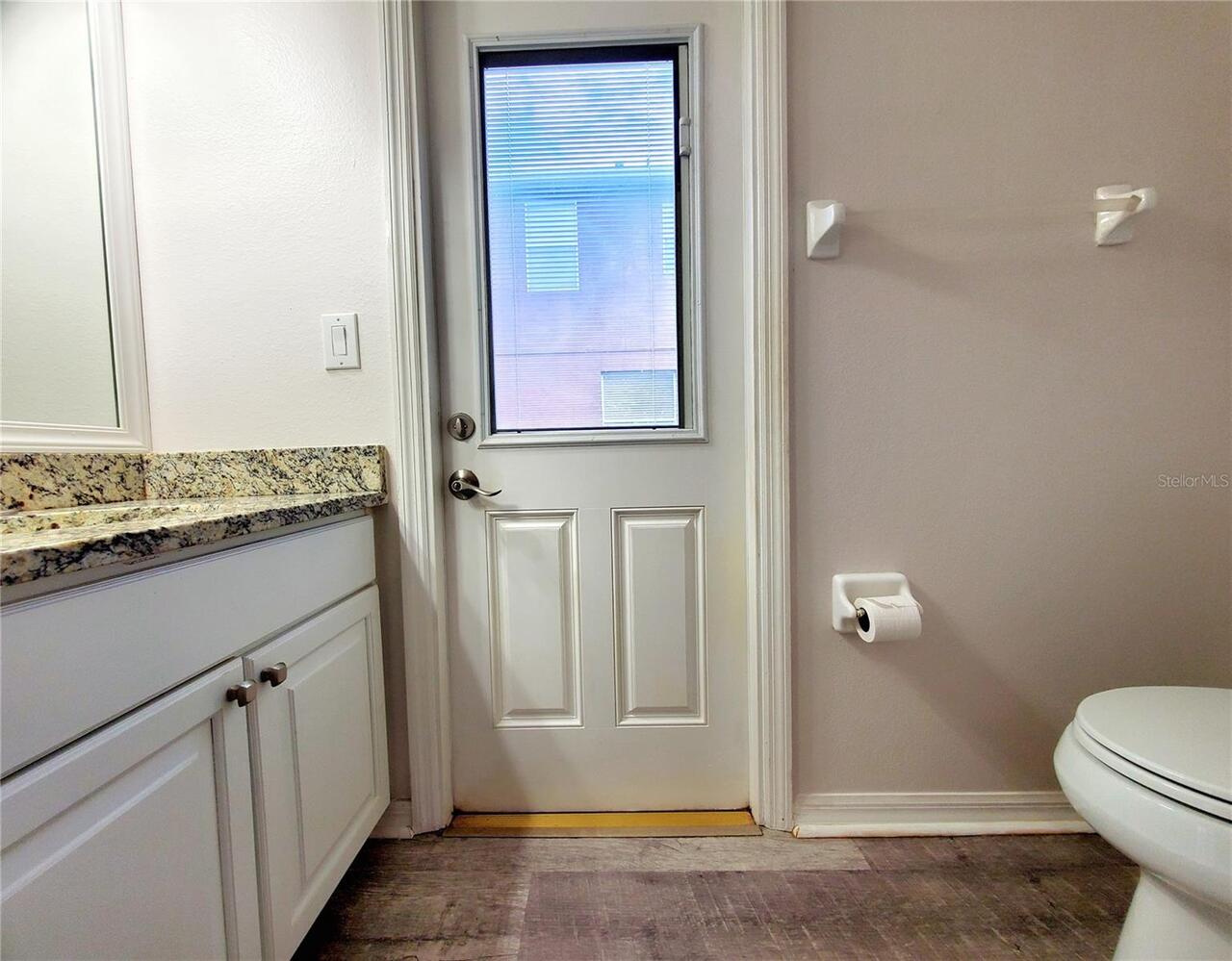 Listing Photo 18